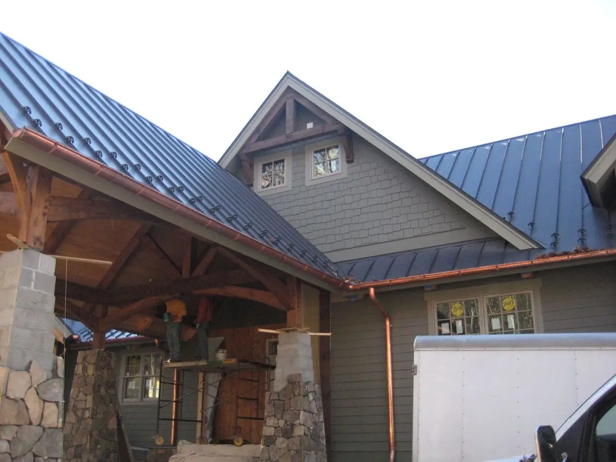 Craftsman Roofing team delivering quality roofing work in Mottville